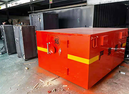 东港车载炸药箱